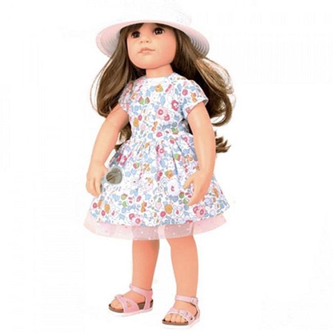 Hannah Summertime, brown hair