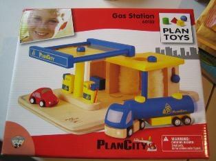 PlanToys Tankstation