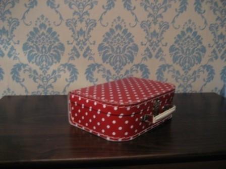 Koffertje rood met witte stippen groot